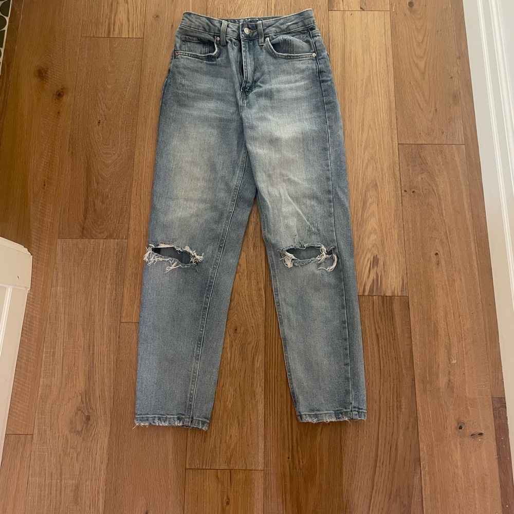 Super cute WildFable denim blue ripped jeans